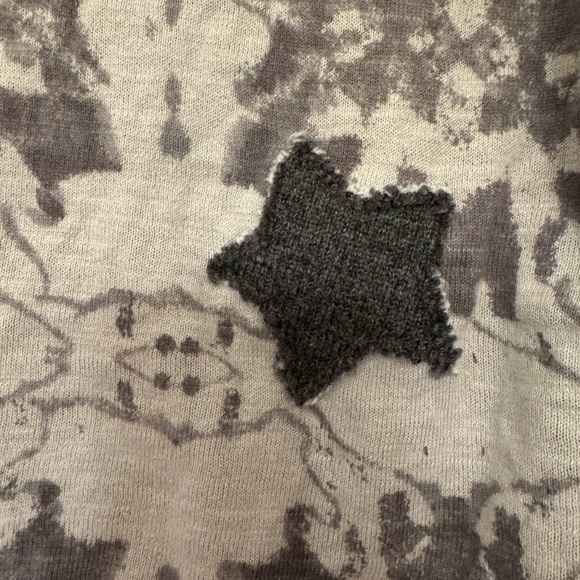 Perfect condition Lisa Todd Pop Star sweater, medium - Picture 3 of 8